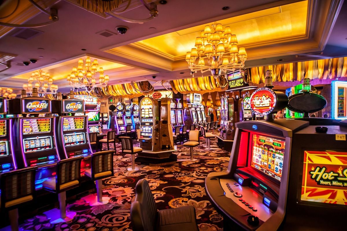 Live Casino Radar Hoki — dealer profesional Baccarat dan Roulette streaming HD 24 jam